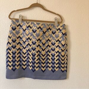 Max Studio Chevron Pattern Women's Skirt Size 12 used good condition